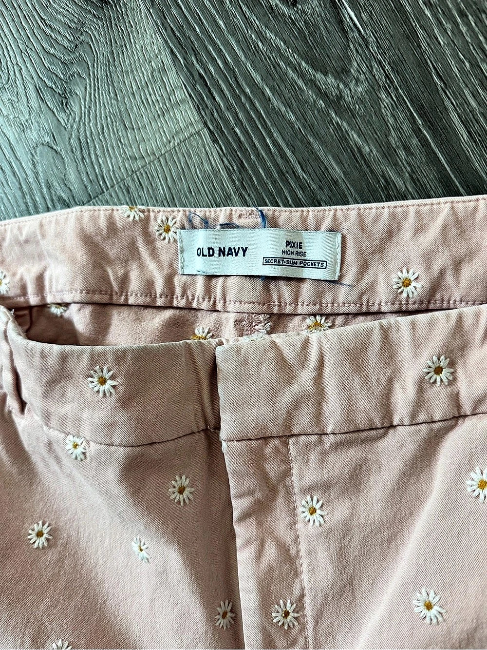 Old Navy Floral Ankle Pants Size 18 Pink - Picture 3 of 5